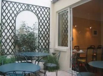 Montreal Hotel 4*