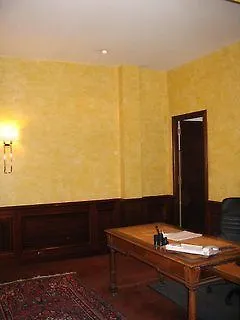 Hotel Montreal 4*